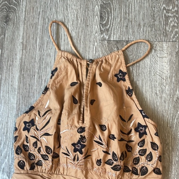 New nwt anthropologie Maeve Veruschka Embroidered Maxi Dress in Honey  Size 6 - Picture 4 of 7